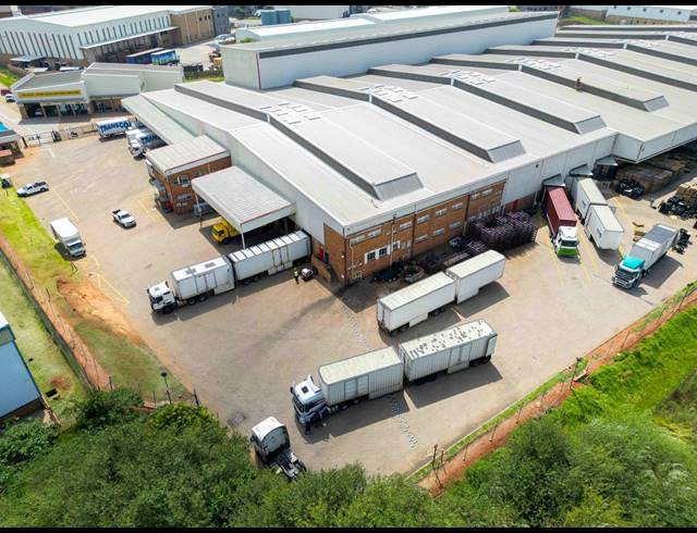 19,294M² FACTORY TO LET IN JET PARK
